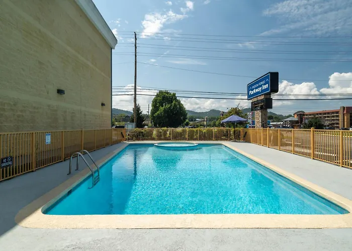 Pigeon Forge Parkway Inn
