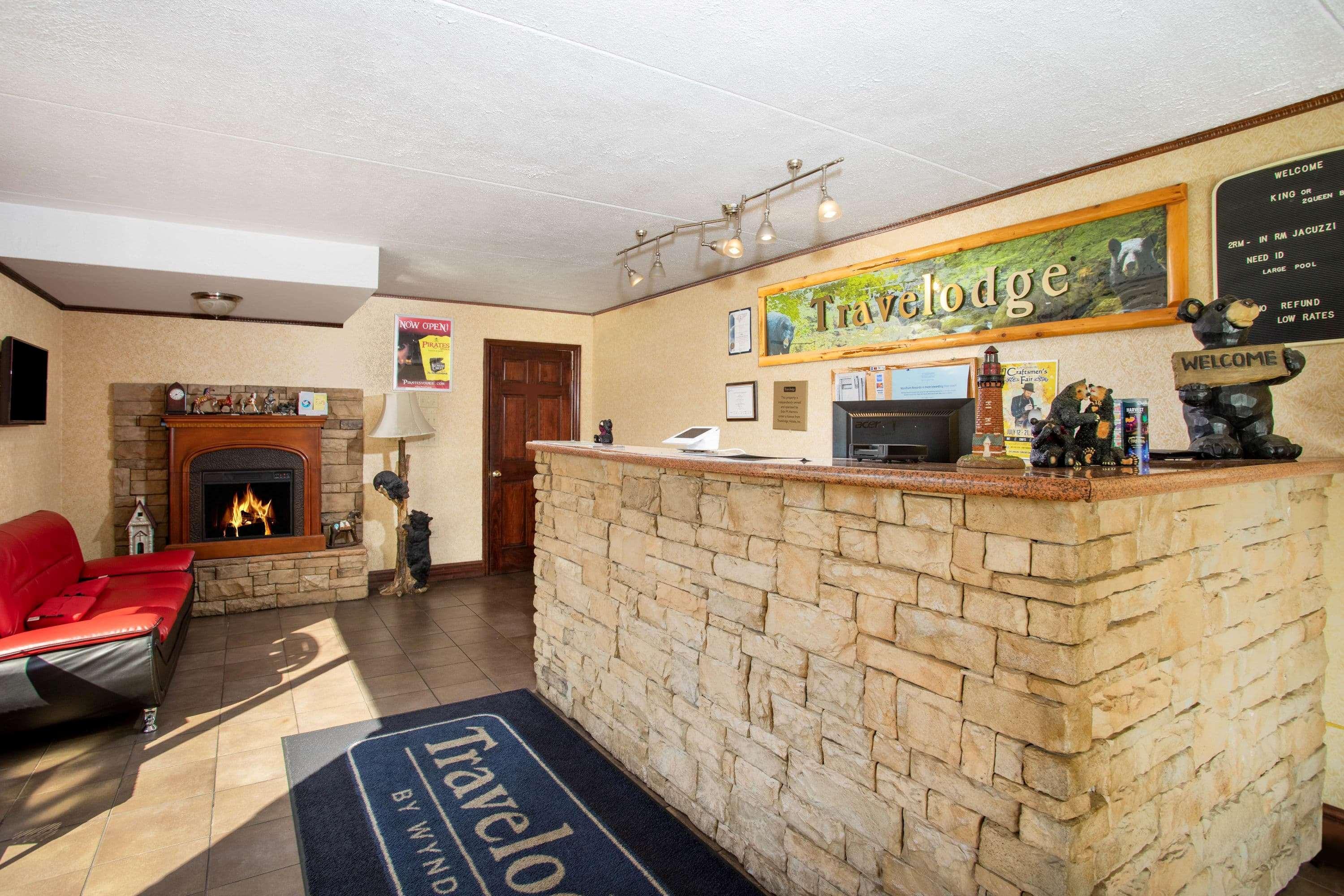 Parkway Hotel